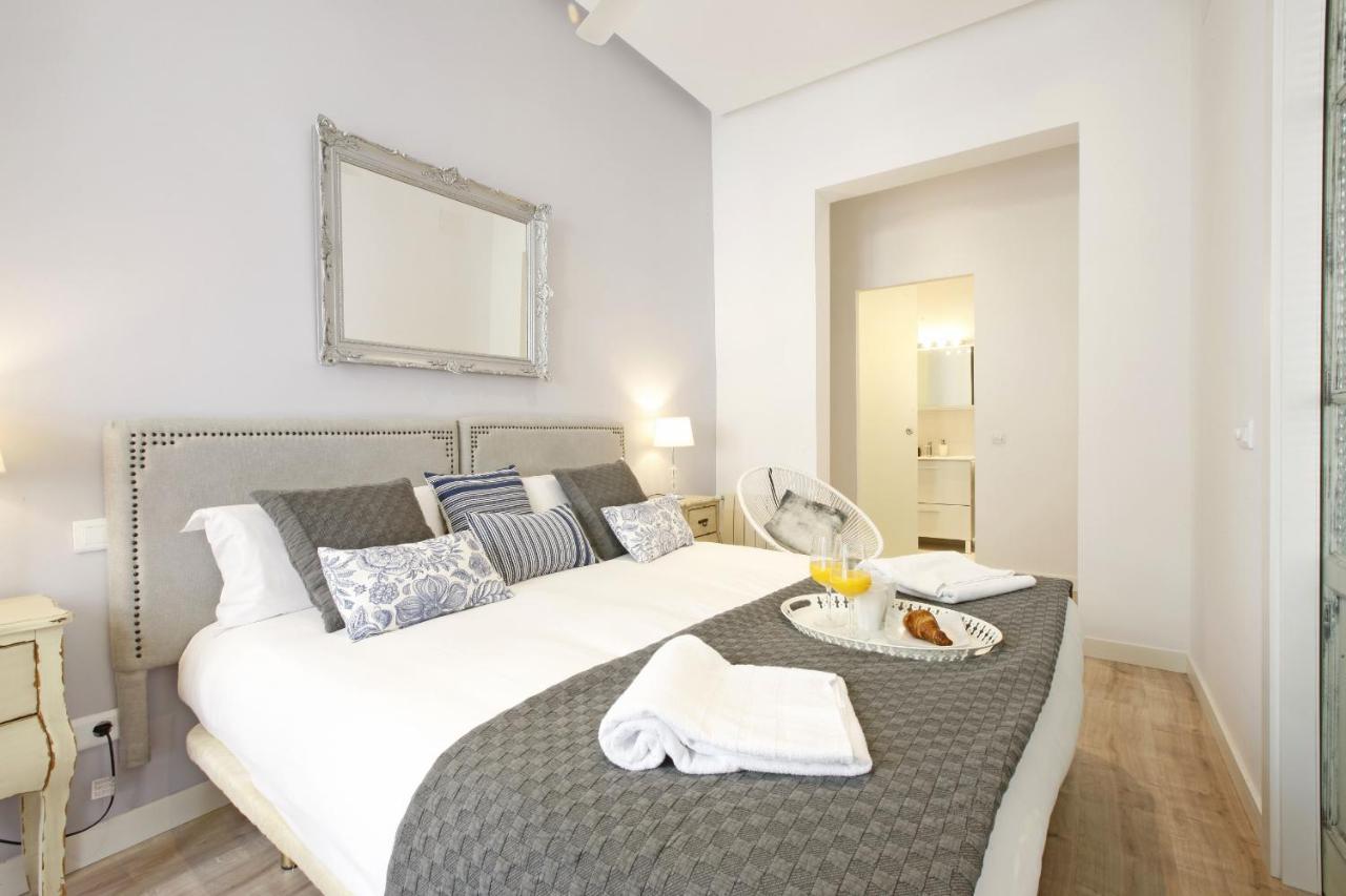 Apartmán Reina Sofia Boutique I Madrid Exteriér fotografie