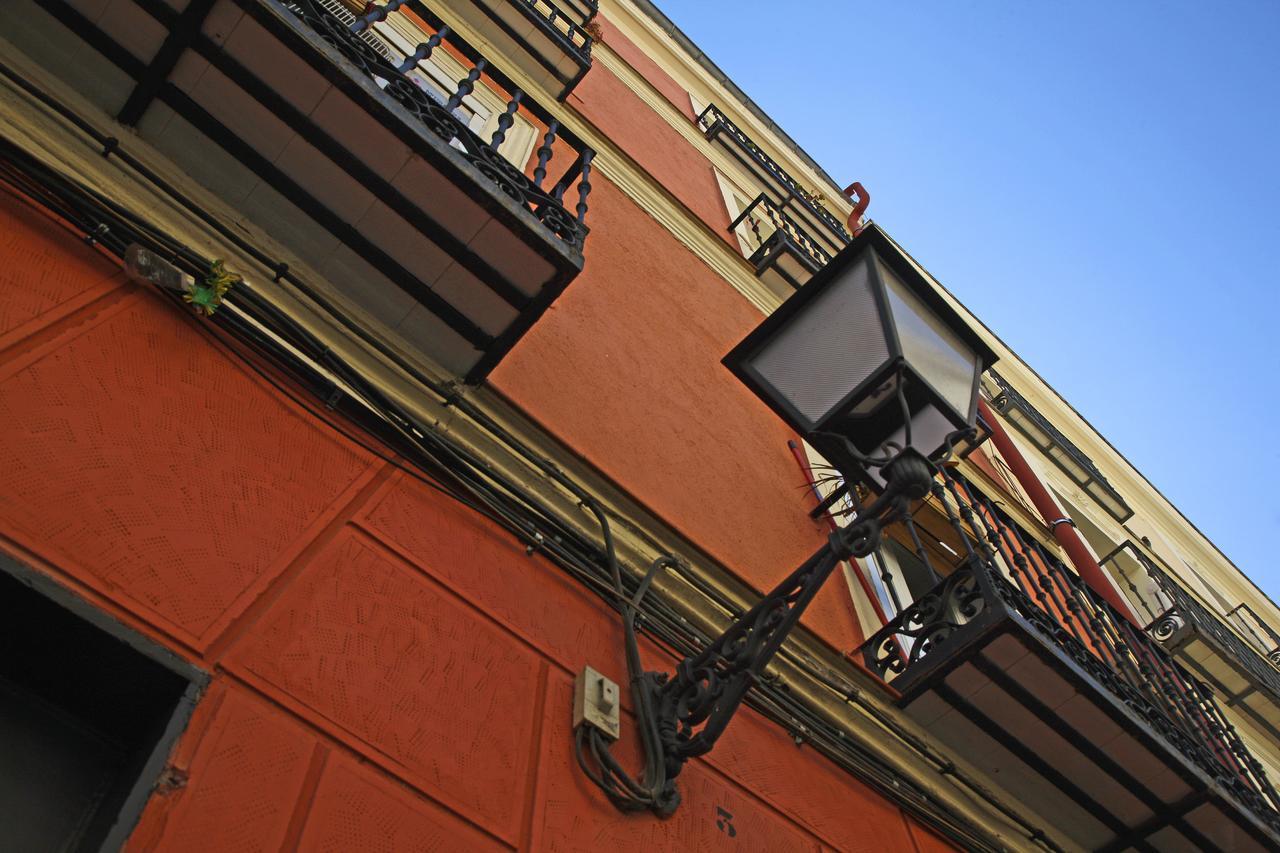 Apartmán Reina Sofia Boutique I Madrid Exteriér fotografie