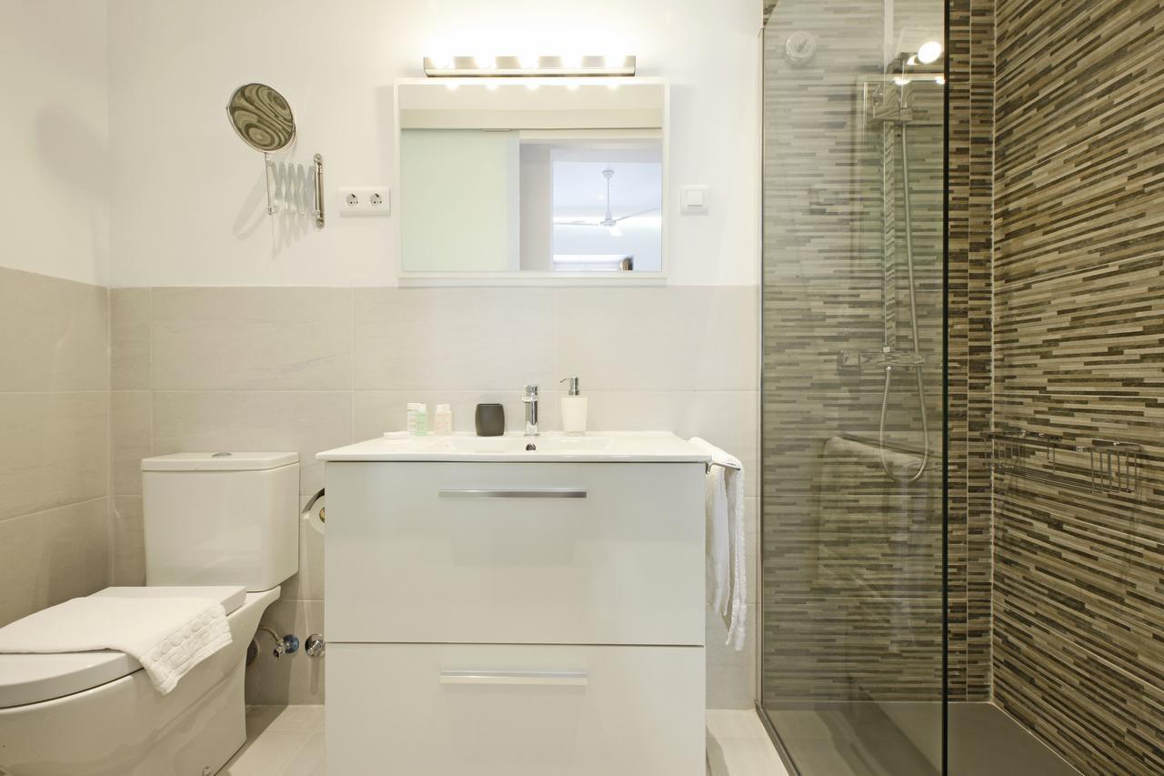 Apartmán Reina Sofia Boutique I Madrid Exteriér fotografie